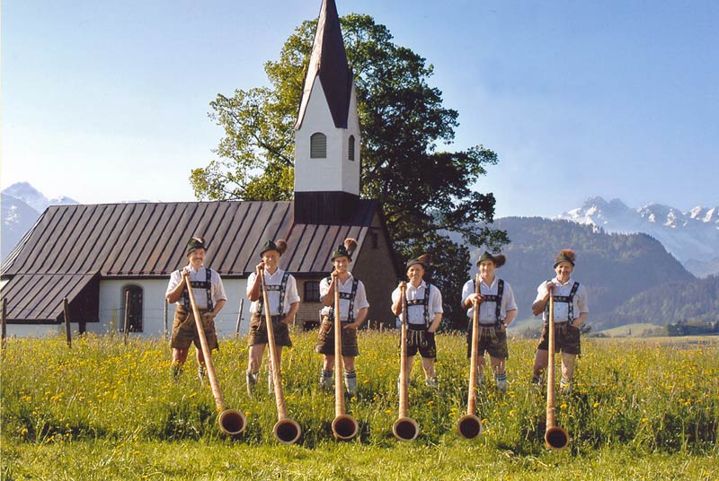 Alphornbläser im Allgäu
