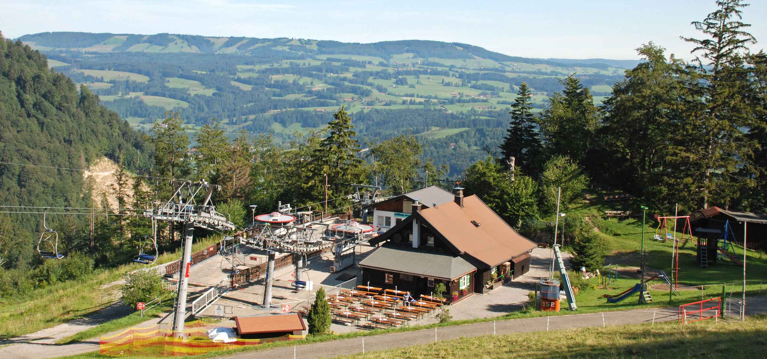 Rasthaus am Mittag